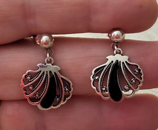 Orecchini in argento a forma di conchiglia
