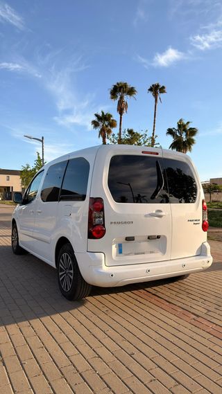 Peugeot Partner 1.6 HDI 2017 ·