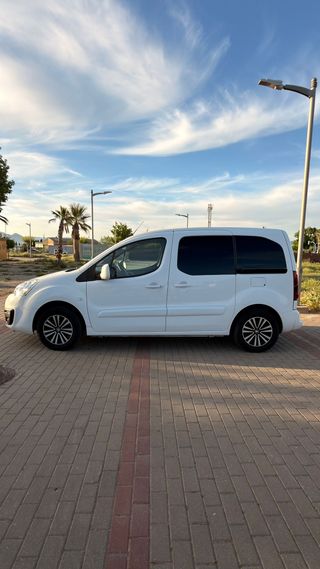 Peugeot Partner 1.6 HDI 2017 ·