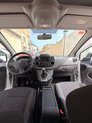 Peugeot Partner 1.6 HDI 2017 ·