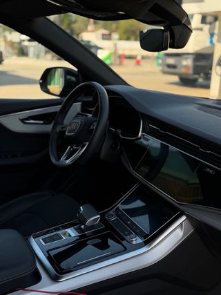 Audi Q8 2023