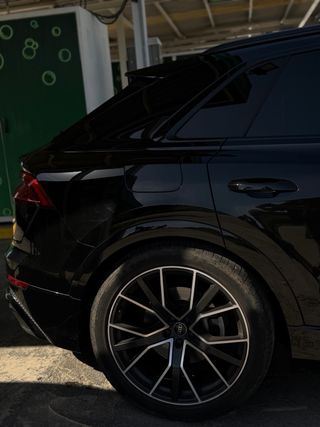 Audi Q8 2023
