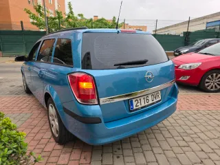 Opel Astra 1.7 CDTi 100 ,etiqueta medioambiental B