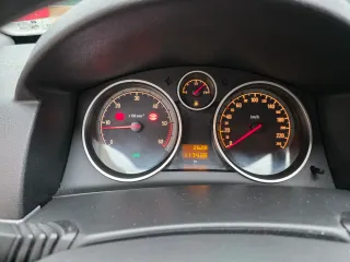 Opel Astra 1.7 CDTi 100 ,etiqueta medioambiental B