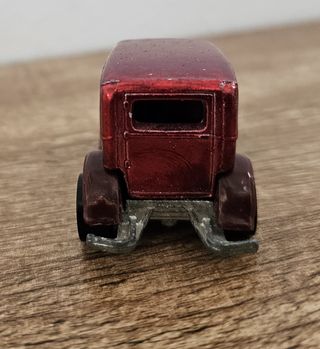 Hot Wheels Early Times 1977 Spectra Red