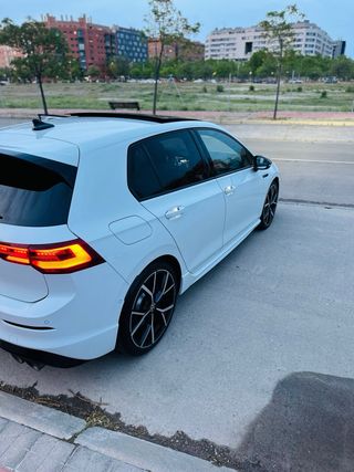 Volkswagen Golf 2021
