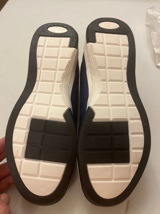 Botines azul y naranja talla 44