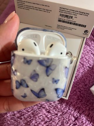 Estuches Airpods 2da Gen (2 unidades)