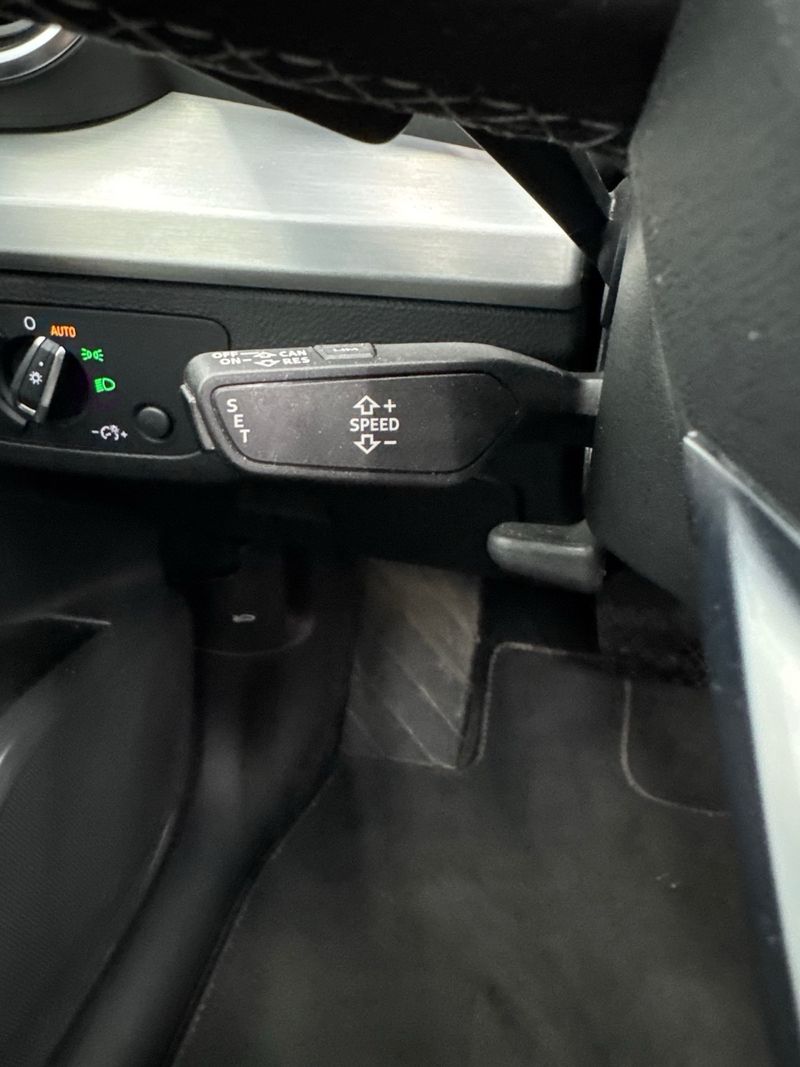 Audi Q5 2021, foto 27