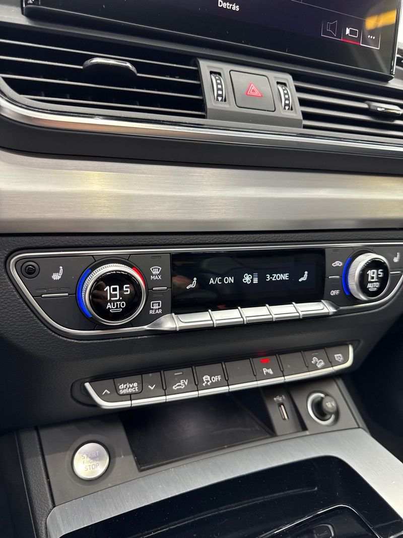Audi Q5 2021, foto 23
