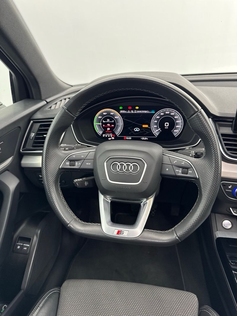 Audi Q5 2021, foto 21
