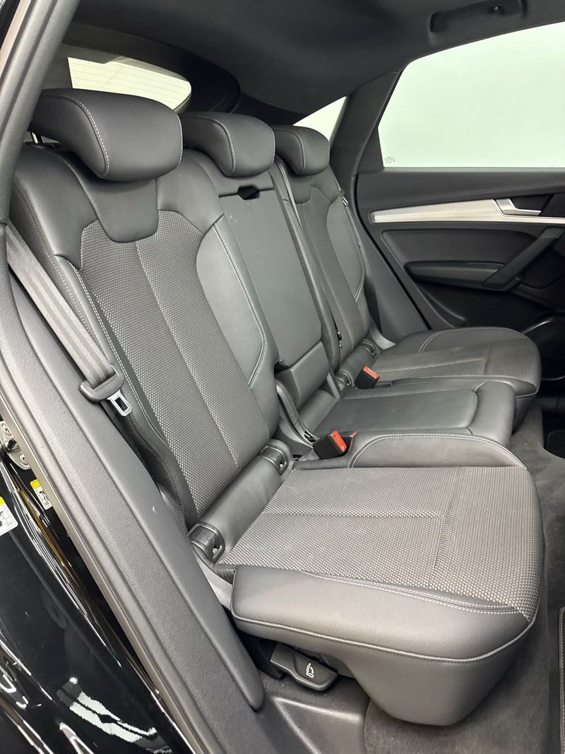Audi Q5 2021, foto 15