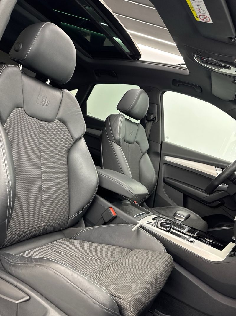 Audi Q5 2021, foto 13