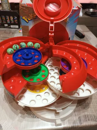 Pokemon Pokeball Porta Biglie con Scatola