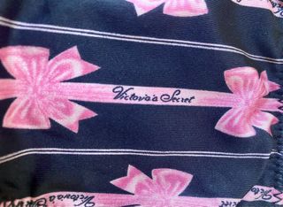 Tanga Victoria's Secret lazos cadenas