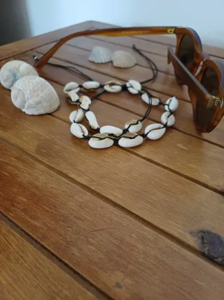 Occhiali da sole marrone striato