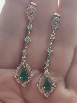 Pendientes Oro 18k Chapado con Esmeralda