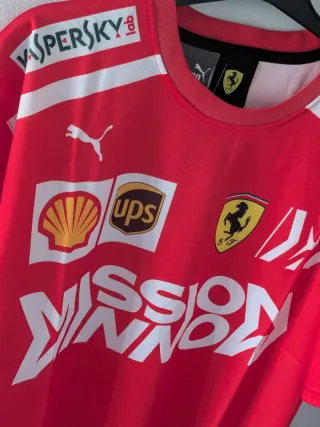 Camiseta Formula 1 Ferrari. Talla XL