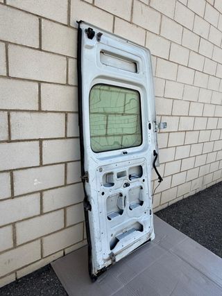 PUERTA TRASERA IZQUIERDA RENAULT MASTER II 2 ALTA