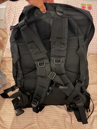 Mochila negra militar con compartimentos 45 litros