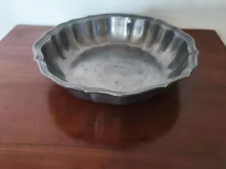 Ciotola centrotavola vintage in peltro