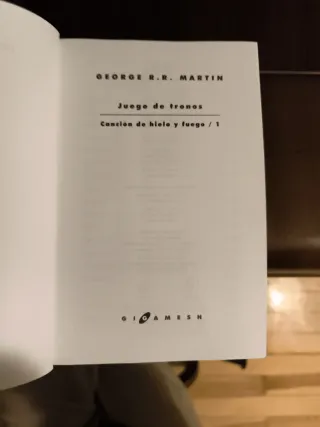 Juego de Tronos. Canción de Hielo y Fuego 1