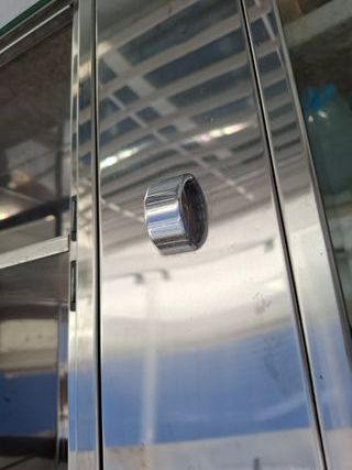 Armario Metálico para pared con espejo