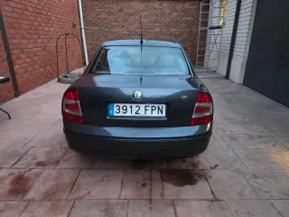 Skoda Superb 2007