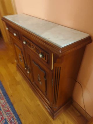 Mueble recibidor madera y mármol