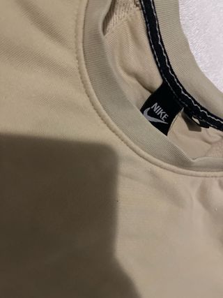 Sudadera Nike Beige