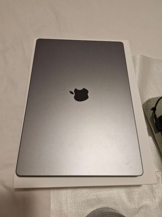 MacBook Pro 16 2021 16GB/512GB Plata