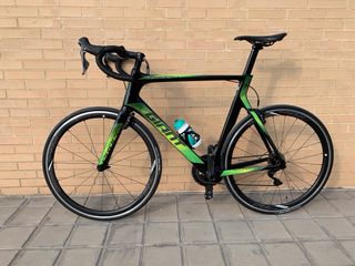 Bicicleta Giant Propel in buone condizioni. Gruppo Ultegra