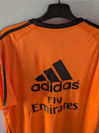 Camiseta entrenamiento Real Madrid Siemens. XL