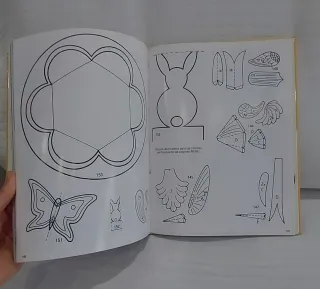 Gran libro de trabajos manuales para niños.