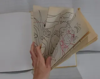 Gran libro de trabajos manuales para niños.