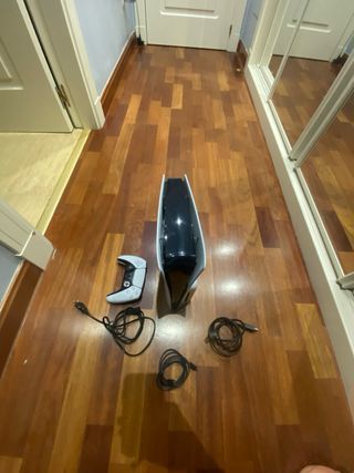 PlayStation 5 Sony Blanca y Negra