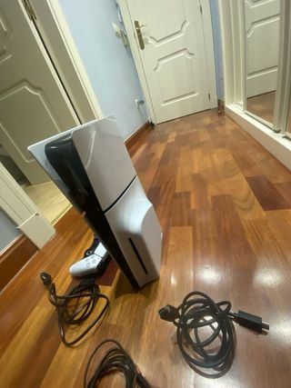 PlayStation 5 Sony Blanca y Negra