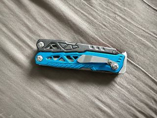 Multiherramienta 17 en 1 Estilo Leatherman