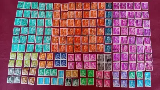 LOTE SELLOS COLECCIÓN JUAN CARLOS Y FRANCO