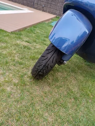 Vespa GTS 125/200 Azul