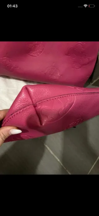 Borsa Guess Rosa con Pochette