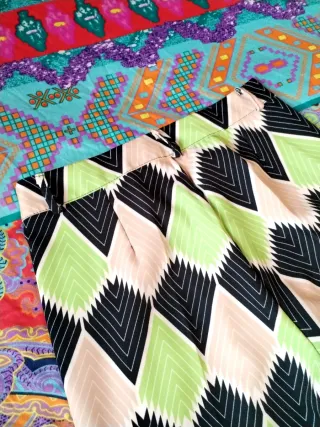 Pantaloni fantasia geometrica