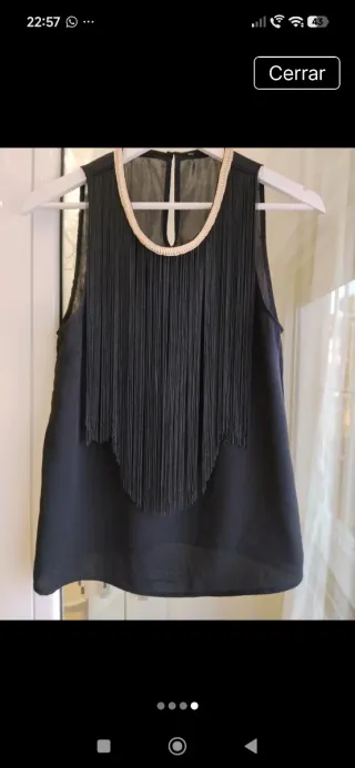 Camisa sin manga con flecos