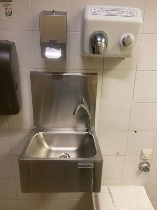 Fontanero y técnico de gas