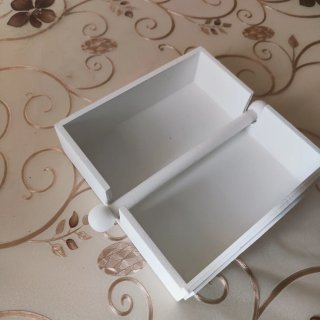 Portatovaglioli in legno decorato