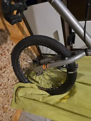 BMX wipe320 - Rueda reventada