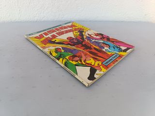EXTRA SUPERHÉROES - VISIÓN Y LA BRUJA ESCARLATA