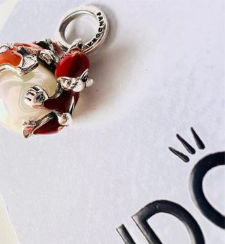 Pandora Charm Perla y Animal Naranja Rojo