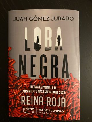 Reina roja y Loba Negra