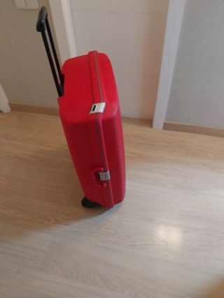 Maleta Grande Samsonite Roja